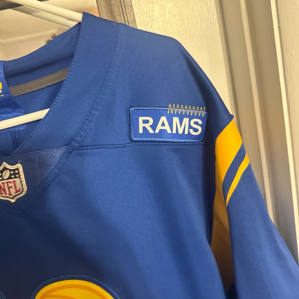 Nike Royal Blue NFL Jersey with White Accents LA Rams - Picture 3 of 4